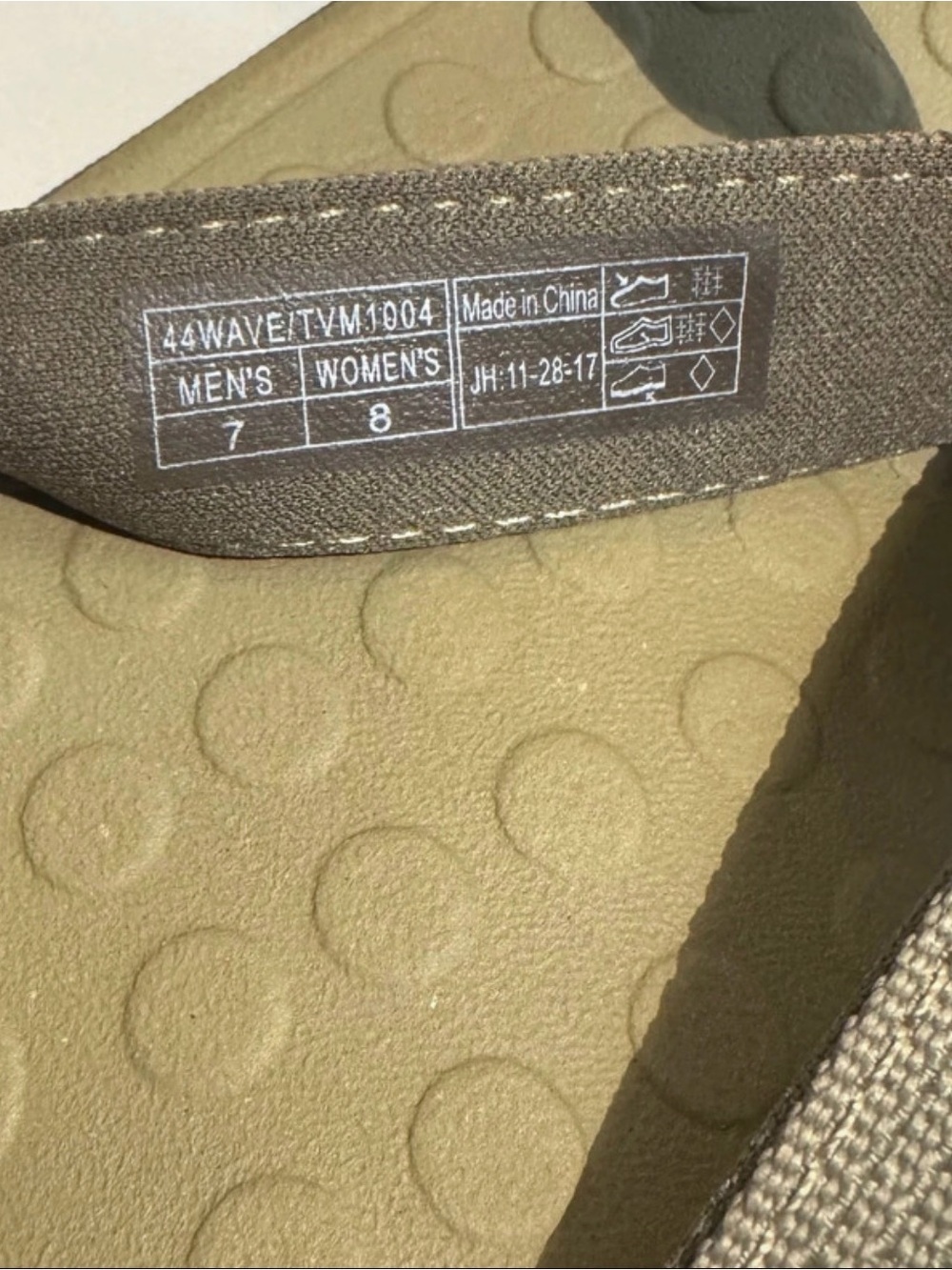 Vionic flip flop - Picture 4 of 4